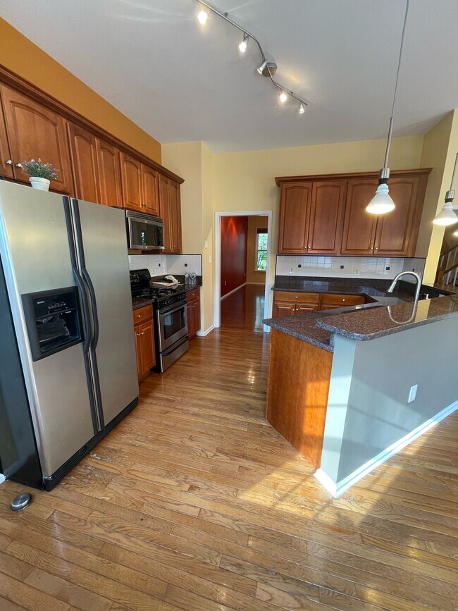 Building Photo - 20718 Riptide Square