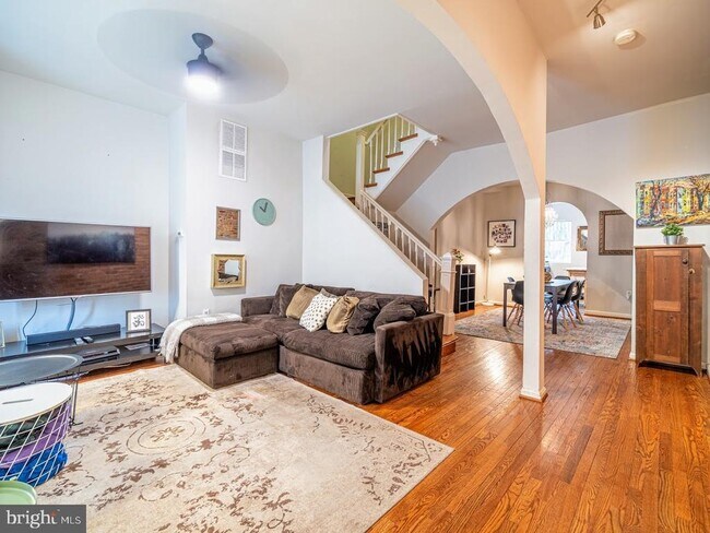 Foto del edificio - 772 Harvard St NW