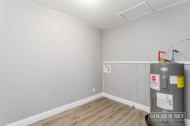 Foto del edificio - 6304 E Piccadilly Rd