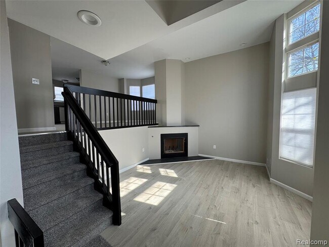 Foto del edificio - 115 Georgetown Square N