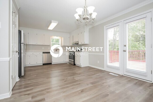Building Photo - 3 Bedroom Pet-Friendly Home in Winston-Sal...
