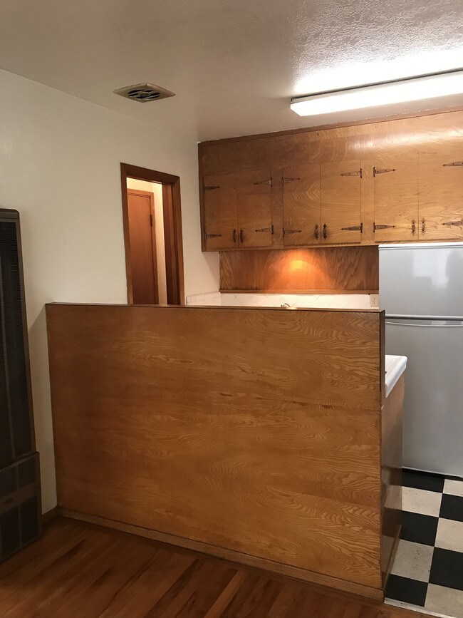 Foto del edificio - 1391 E Lindo Ave