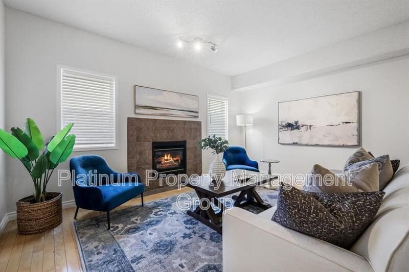 Photo principale - 622-656 56 Ave SW