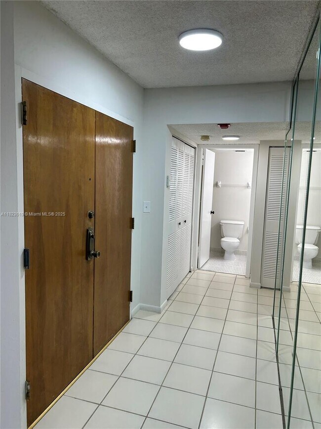 Foto del edificio - 5900 SW 127th Ave