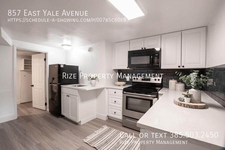 Photo - 857 East Yale Avenue-