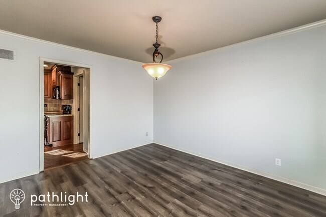 Building Photo - 15742 Horton St, Overland Park, KS, 66223