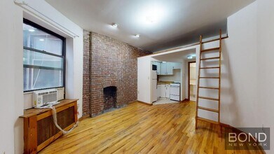 Building Photo - 722 Amsterdam Ave