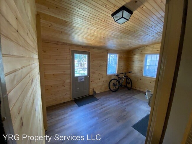 Foto del edificio - 3 br, 1 bath House - 124 N. George St.