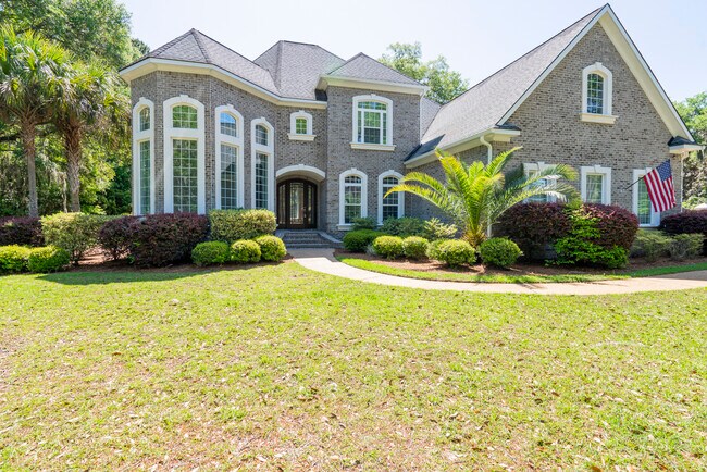 Foto del edificio - 1101 Saint Catherine Circle