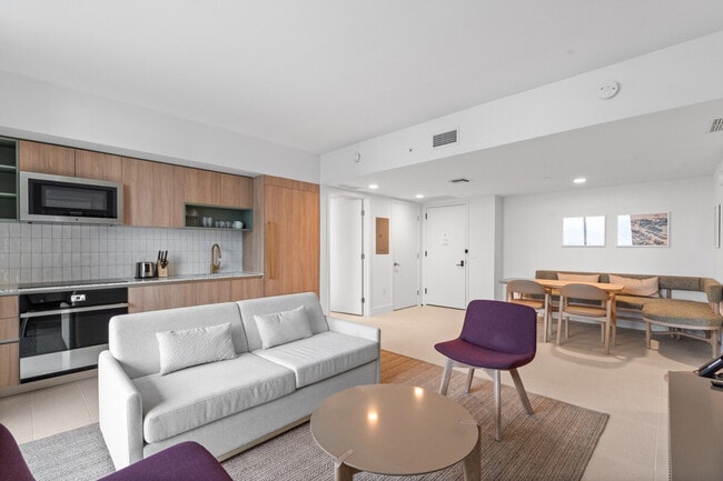 Foto del edificio - 125 NE 6th St