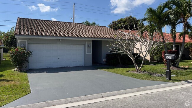 Building Photo - 5581 American Cir