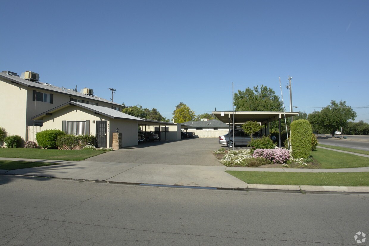 Vista Delloma Apartments - Vista Del Loma Apartments