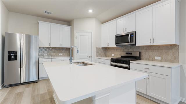 Foto del edificio - 1008 Chestnut Dr