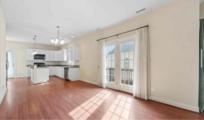 Building Photo - 105 Wyndsong Pl