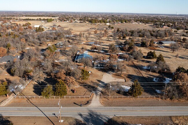 Foto del edificio - Rural Living Close to the City!