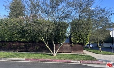 Building Photo - 4200 Rhodes Ave