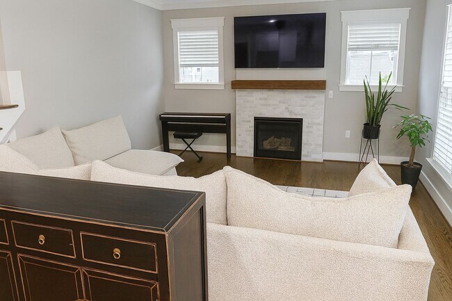 Foto del edificio - 2-712 S State St