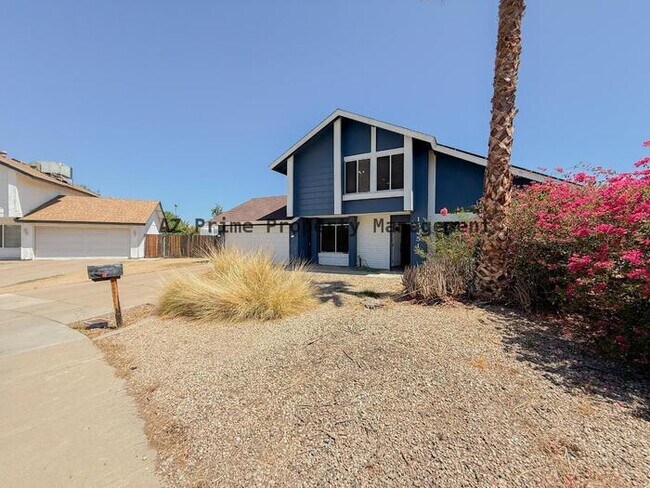Foto del edificio - 15851 N 24th Ave