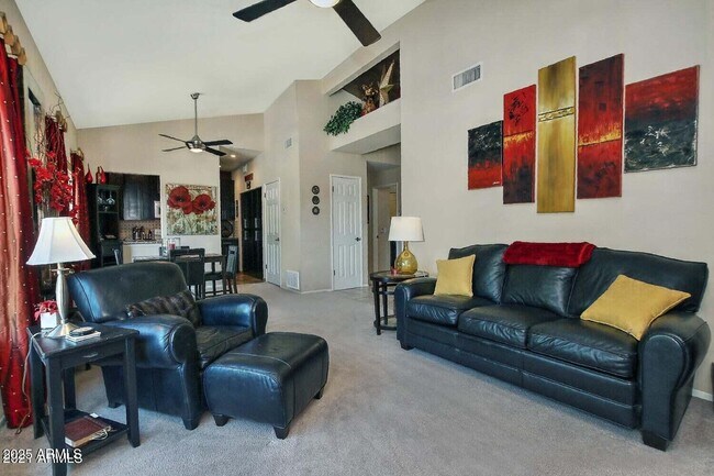 Foto del edificio - 16255 E Rosetta Dr