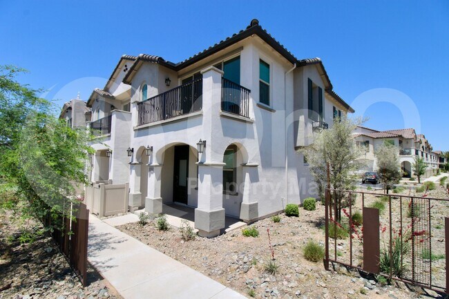 Building Photo - 4730 S Ferric