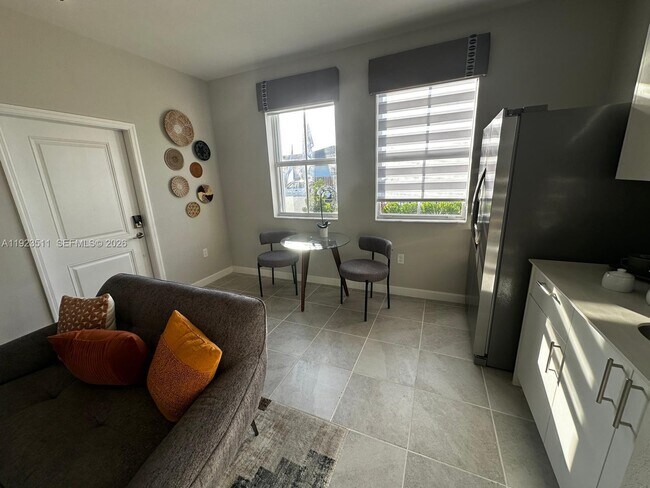 Foto del edificio - 2288 SE 30th St