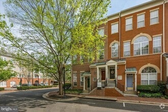 Building Photo - 4910 Barbour Dr