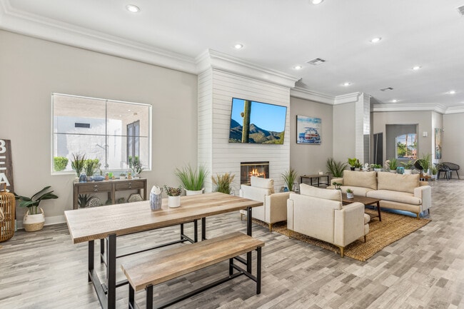 Building Photo - The Solena Apartments