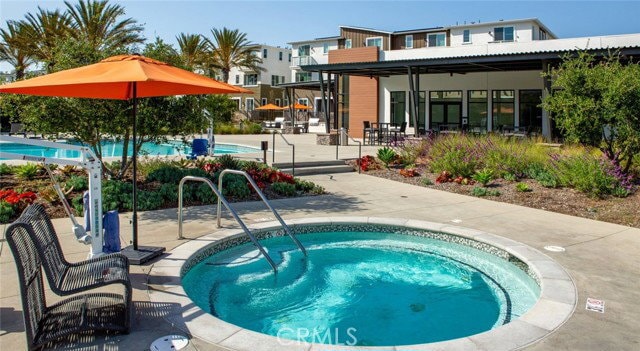 Foto del edificio - 1586 W Maddison Wy