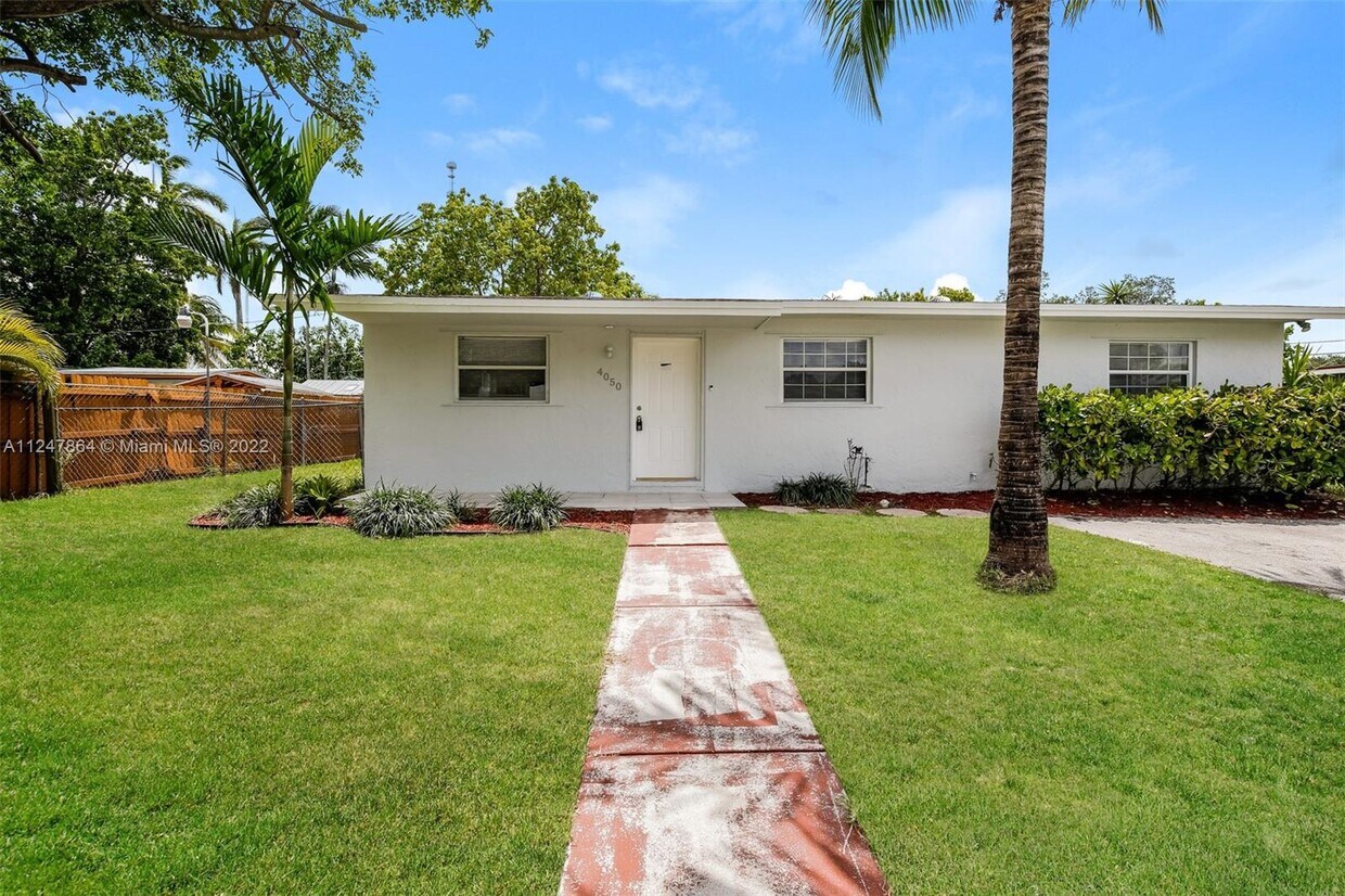 Foto principal - 4050 SW 58th Ave