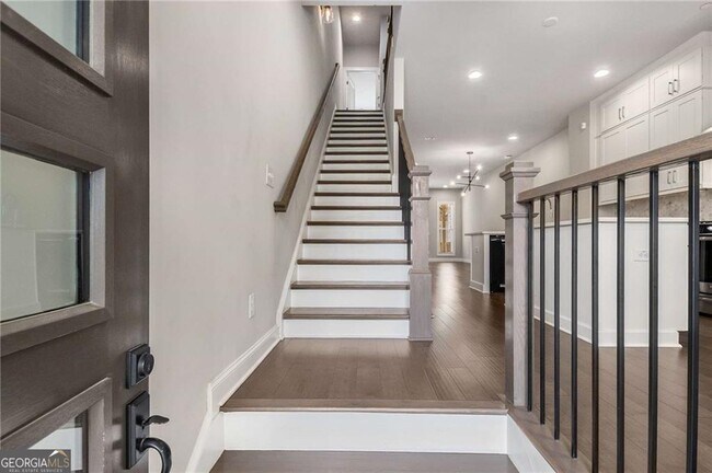 Foto del edificio - 4312 Parkside Pl