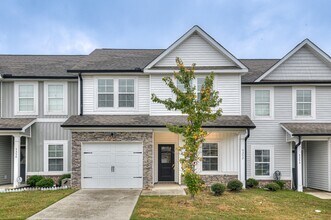 Building Photo - 5352 Nikki Way