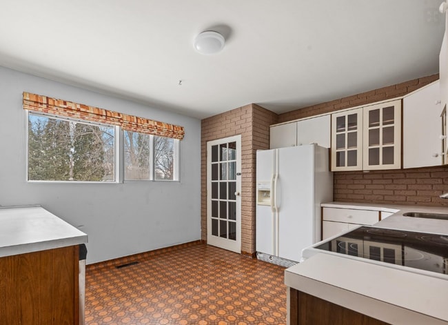 Photo du bâtiment - 92 Flamingo Crescent