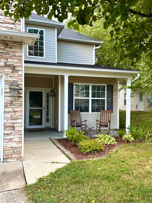 Building Photo - 52 Black River Rd