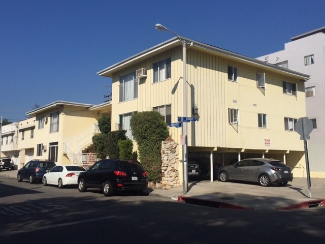 Planos de planta de 1, - 7705 Romaine St