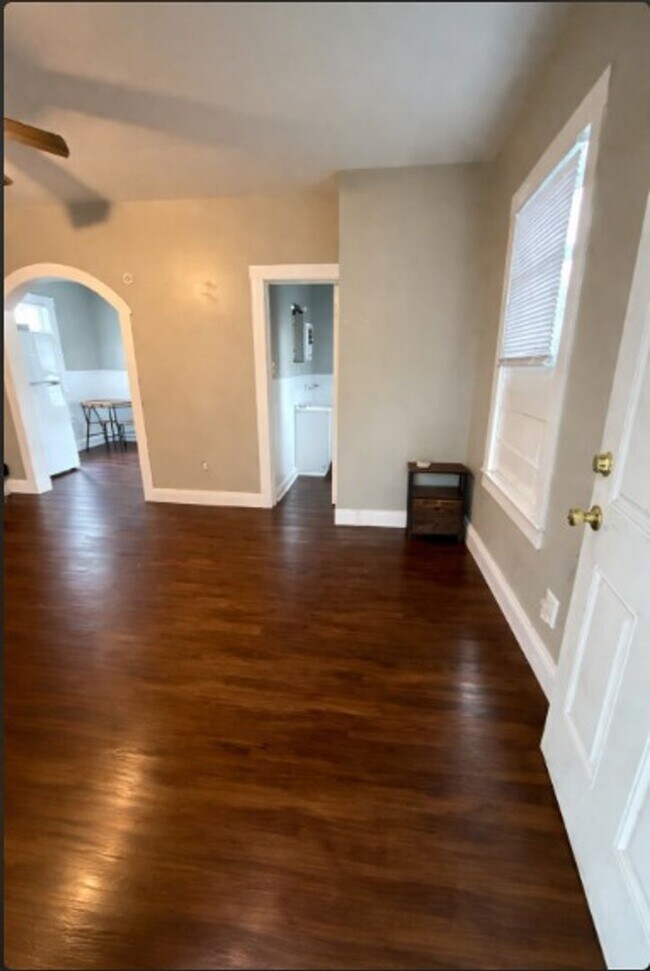 Foto del edificio - 1108 Dallas St