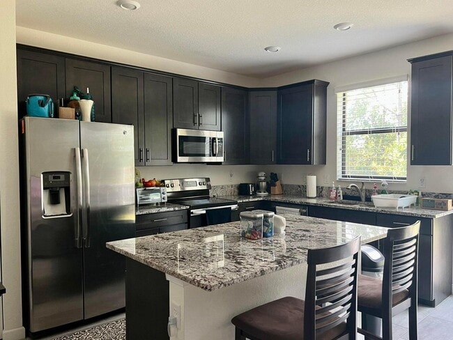 Foto del edificio - 12972 Anthorne Ln