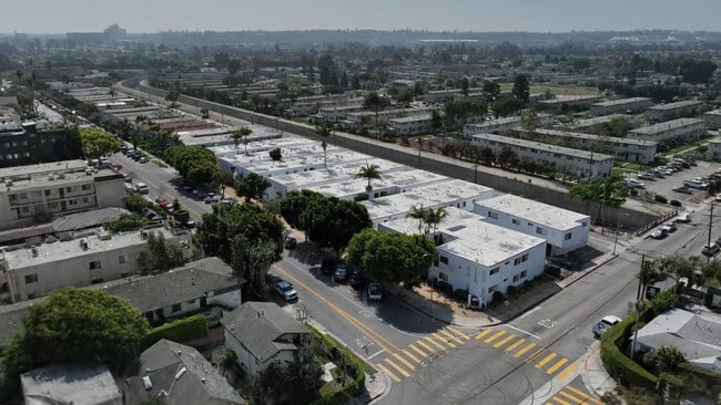  - Slauson Apartments