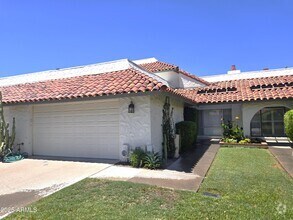 Building Photo - 5832 N Scottsdale Rd