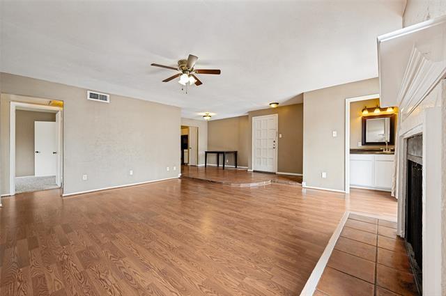 Building Photo - 6005 Danbury Ln