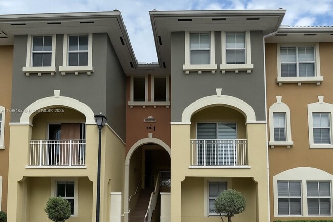 Foto del edificio - 8999 NW 107th Ct