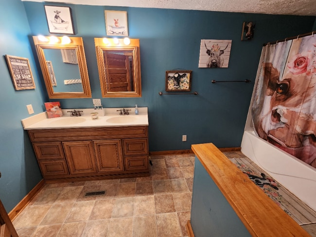 Foto del edificio - 410 S Parker Dr