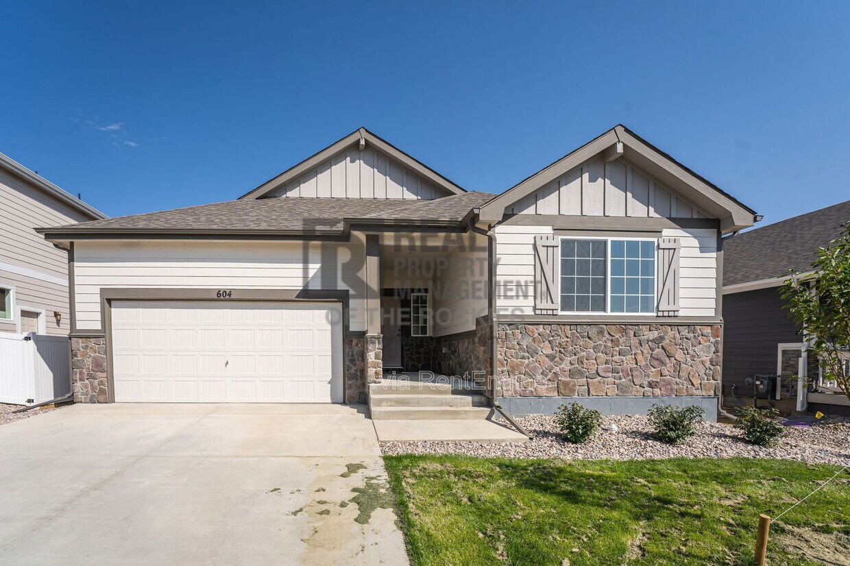 Foto principal - 604 Rosedale St