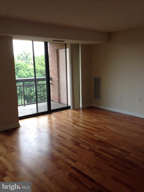Building Photo - 2230 George C Marshall Dr