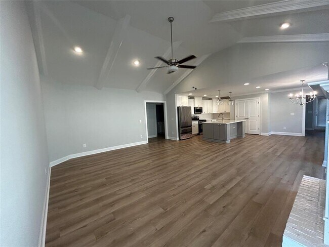 Foto del edificio - 9377 Charley Ln