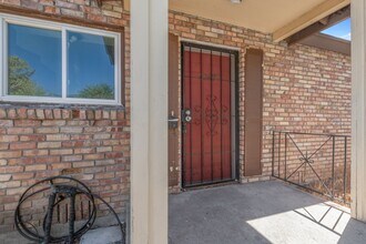 Building Photo - 3261-3267 Gypsum Rd