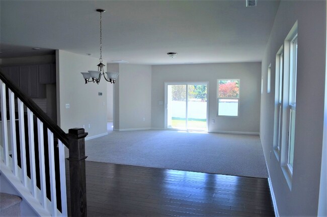Building Photo - 3212 Lake Barkley Way