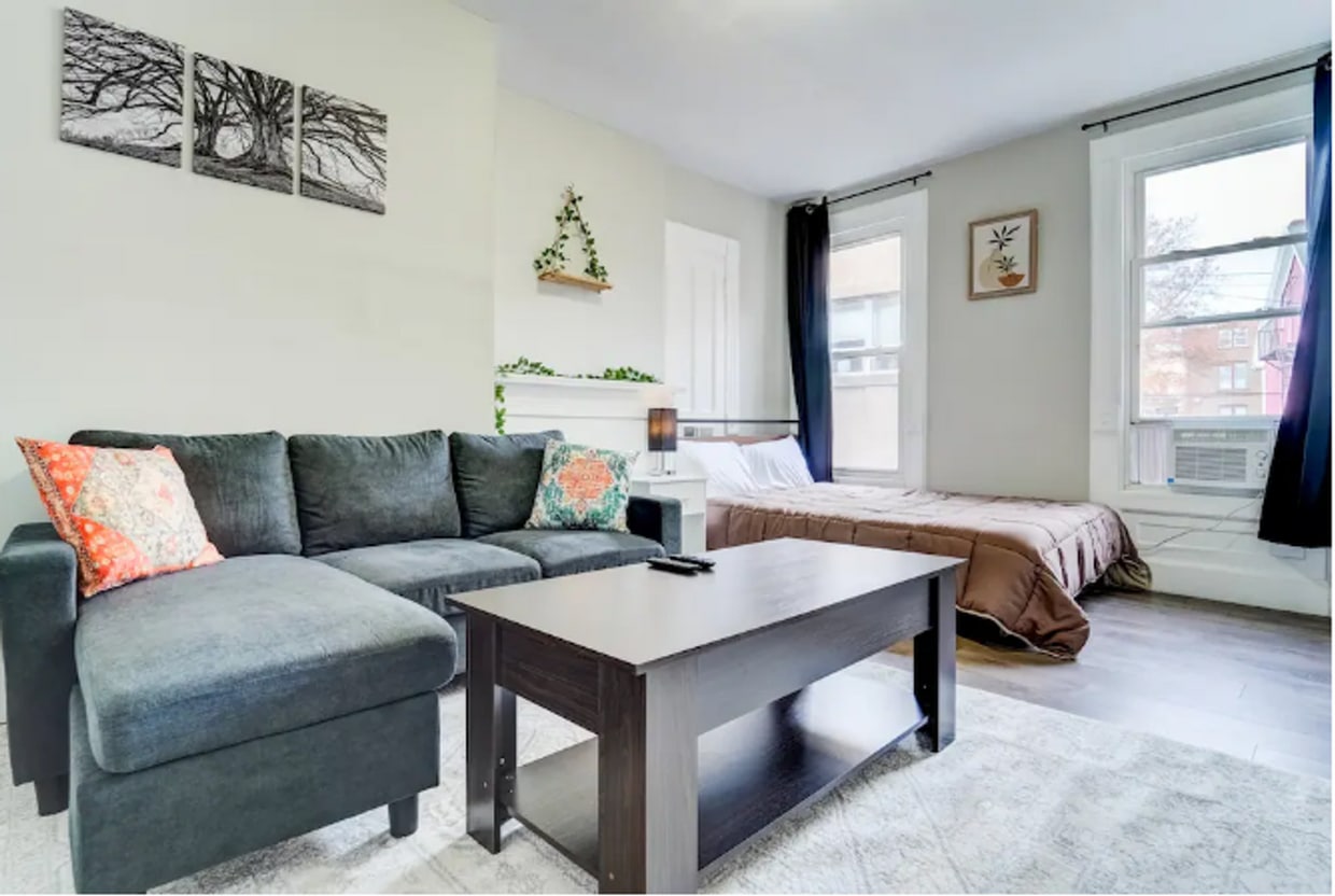 Photo - 174 Park St (New Haven, CT)