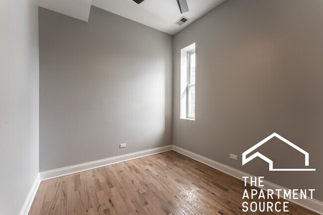 Building Photo - 2021 N Campbell Ave
