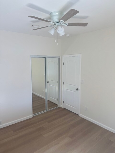 Foto del edificio - 230 W 43rd Pl