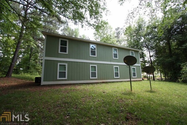 Building Photo - 1200 New Hutchinson Mill Rd